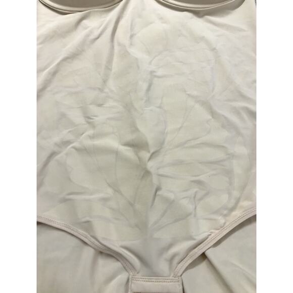 WOMEN'S FLEXEES by MAIDENFORM Fit Sense All-in-One Shaping BODYBRIEFER FLS075 - Picture 5 of 13